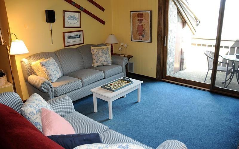 Seven Springs 3 Bedroom Standard With Private Deck Apartment Champion