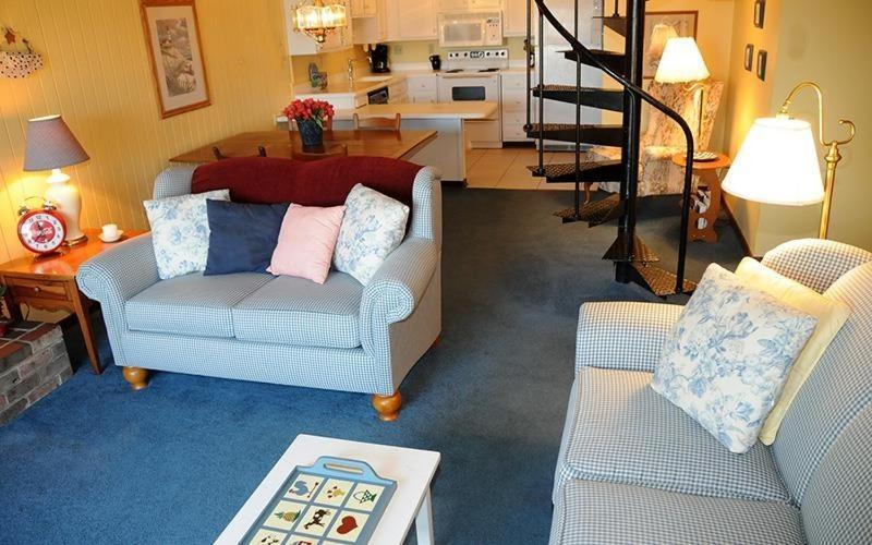 Seven Springs 3 Bedroom Standard With Private Deck *