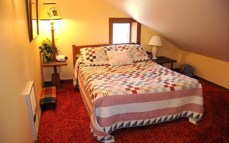 Seven Springs 3 Bedroom Standard With Private Deck Apartment Champion